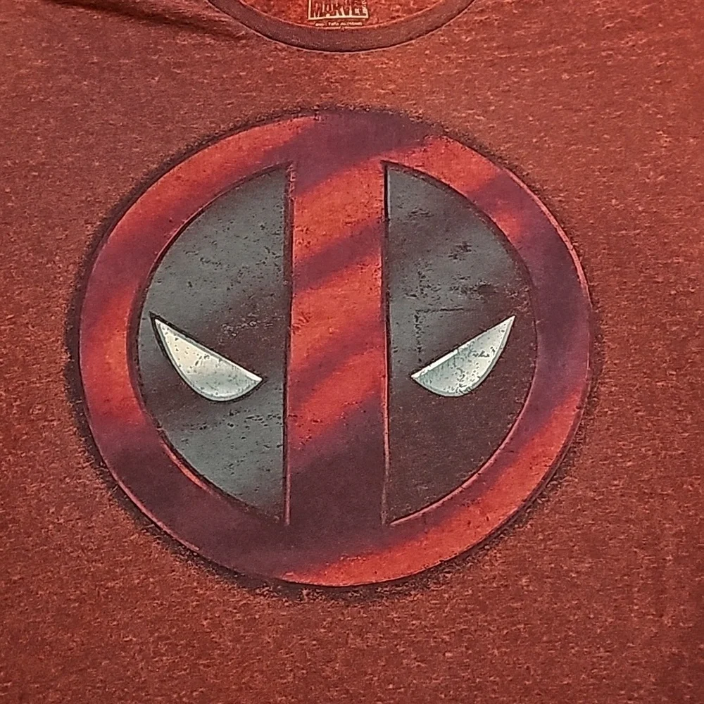 Deadpool T-shirt